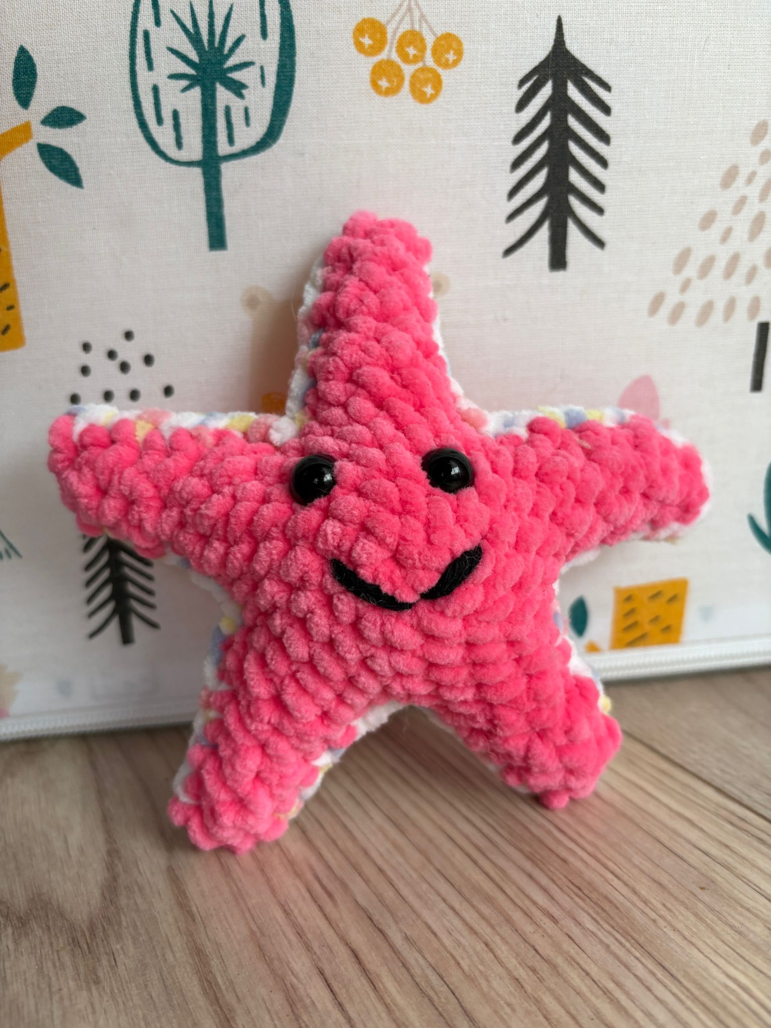 Stella — handgehäkelter Seestern in Rosa